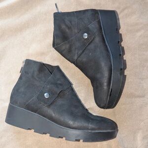 Eileen Fisher Black Ankle Booties